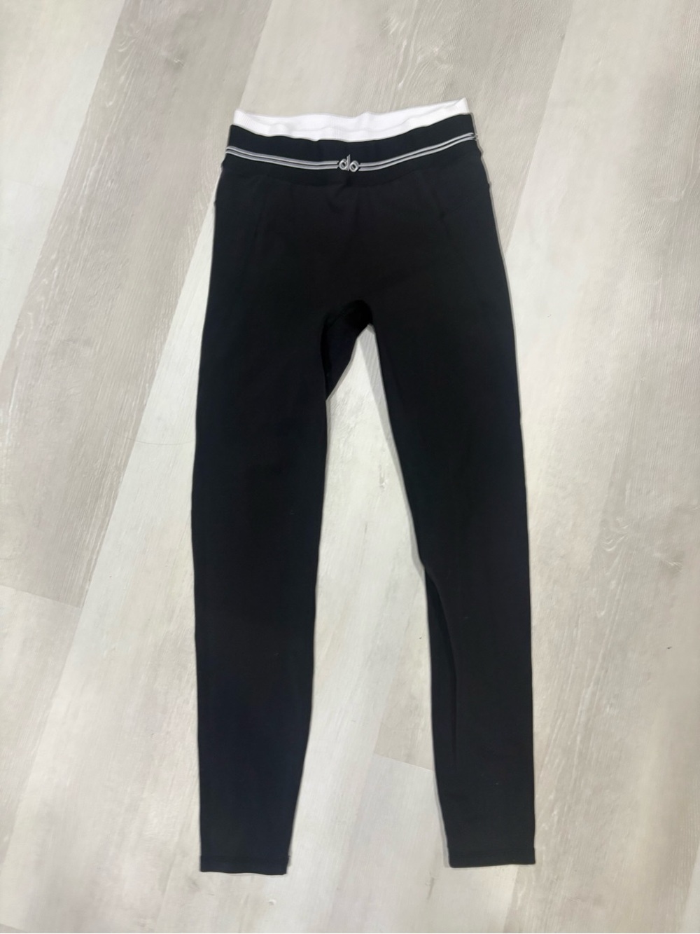 Alo Airbrush High-Waist Leggings